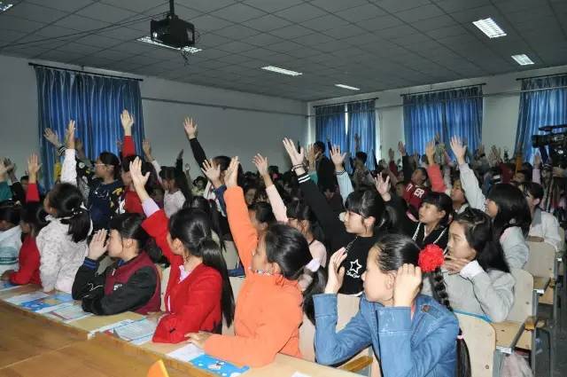 《用爱为生命助跑——血也科普知识》校园宣讲活动走进廊坊市第十一小学
