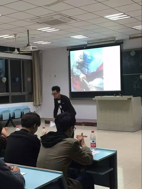 新生适应性团课心得,入团的第一次团课