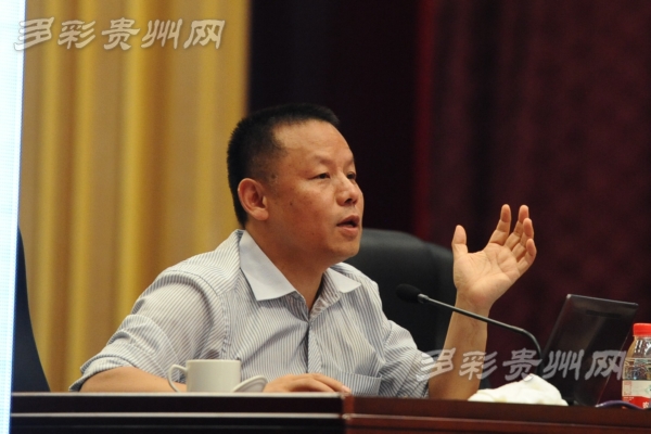 swift鍔卞織婕旇瑙嗛,swift鍔卞織婕旇