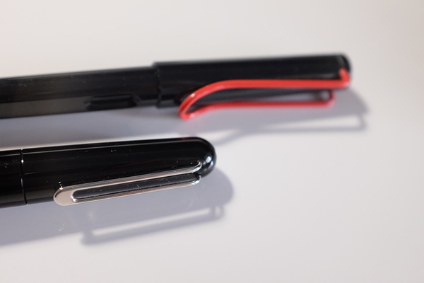 montblanc万宝龙钢笔限量款,万宝龙蛇头型钢笔