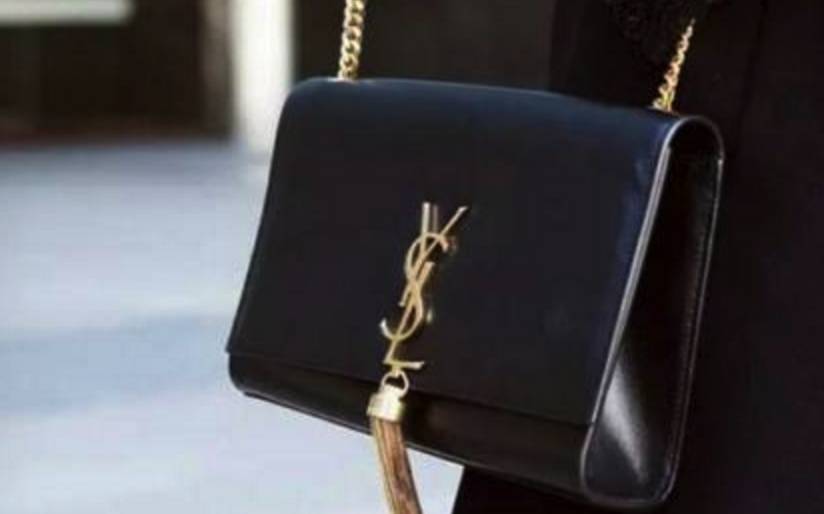 ysl口红背后的浪漫故事,ysl口红最经典的一步