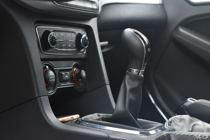 吉利远景2020款超值型,吉利远景新车值得买吗