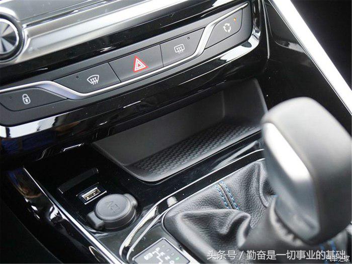 东风标致3081.6自动豪华版,标致3082018款自豪版生产过程