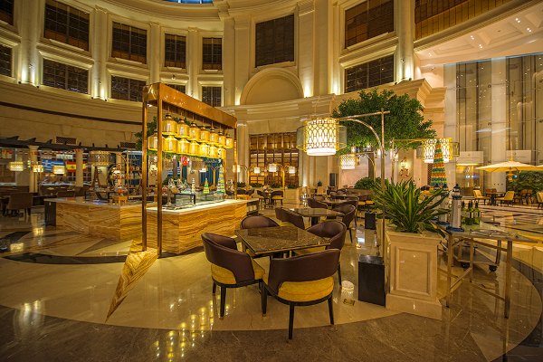 武汉依然繁华,武汉三个烟火气和浪漫的城市