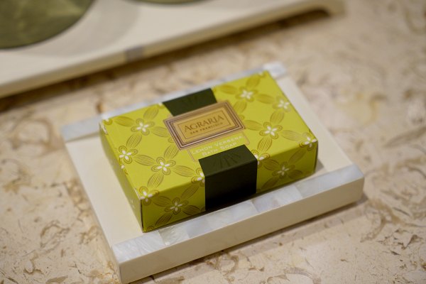 武汉依然繁华,武汉三个烟火气和浪漫的城市