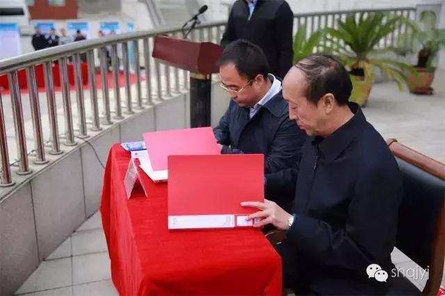 推动校园足球工作高质量发展,推动校园足球运动