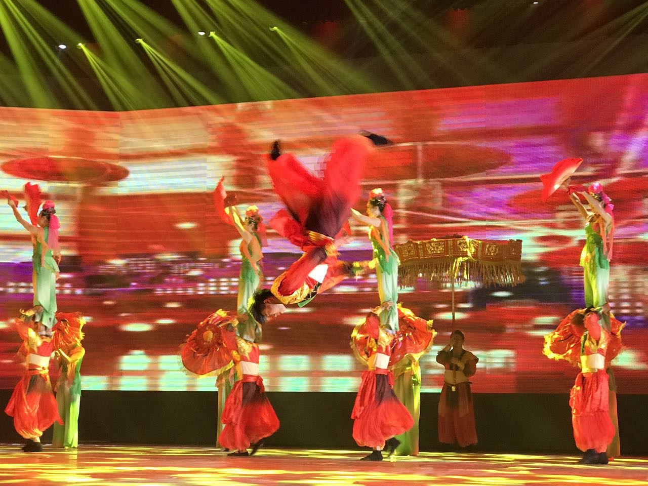 蚌埠花鼓灯艺术节,安徽蚌埠花鼓灯视频