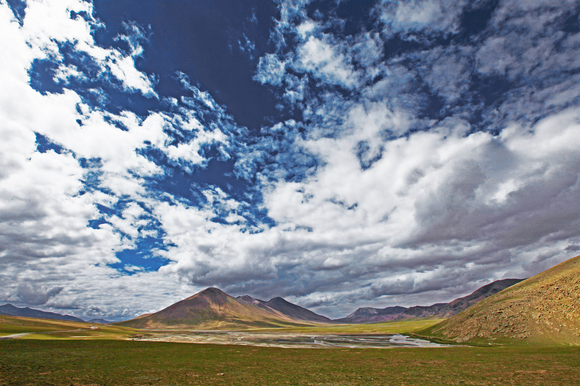 亚洲的矿产资源为什么那么丰富,亚洲的自然资源丰富吗