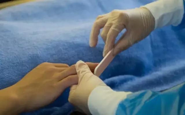 女孩职业入殓师,入殓师这个职业在哪个大学