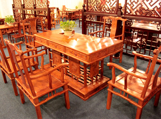 红木家具怎么保养不会裂,涨知识红木家具如何打蜡