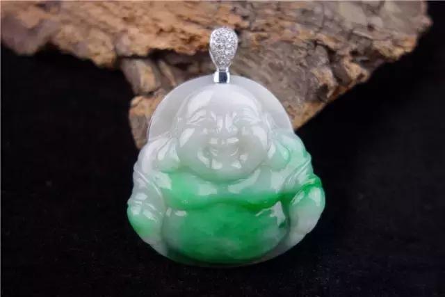 高级珠宝翡翠钻石,翡翠和钻石的形成