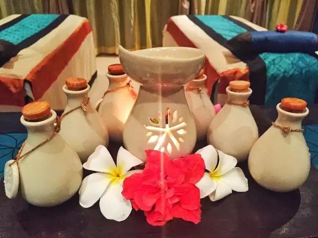 这里买一线大牌比香港便宜3成！风景还很美！