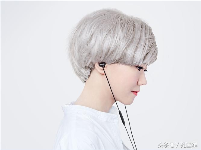 小药丸开箱据说是来拯救耳朵甩掉胀痛感的