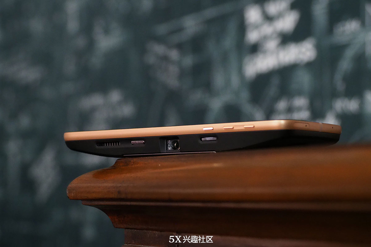 motoz投影模块如何使用,联想笔记本motoz怎么样