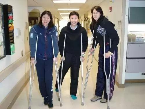 郎平在上海的这个细节,或许暴露了她至今未能续约的根本原因