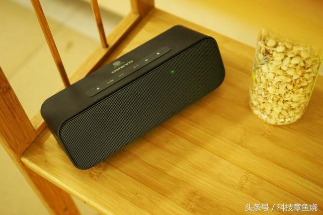 安桥C100智能音箱评测：更智能的体验设计