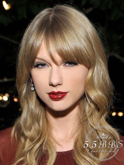 记住所有的色号,珂拉琪新年礼物口红