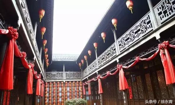 一条街一处景尽显烟火气,一条街古色古香