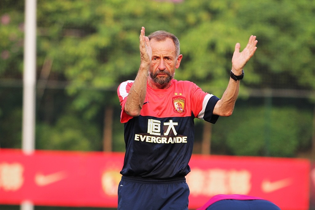 原国足主帅里皮的年薪,里皮身价几千万