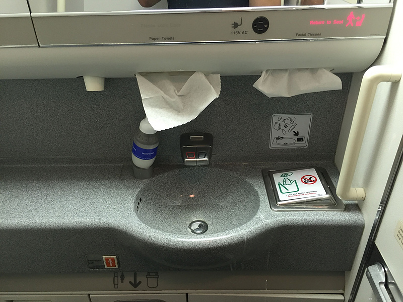 美联航头等舱：欧若拉女神眷顾之旅