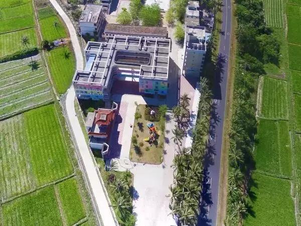 站在上帝视角看人,站在上帝的视角看自己