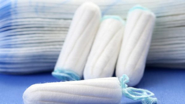 荧光剂在卫生巾有什么作用,荧光剂卫生巾什么样