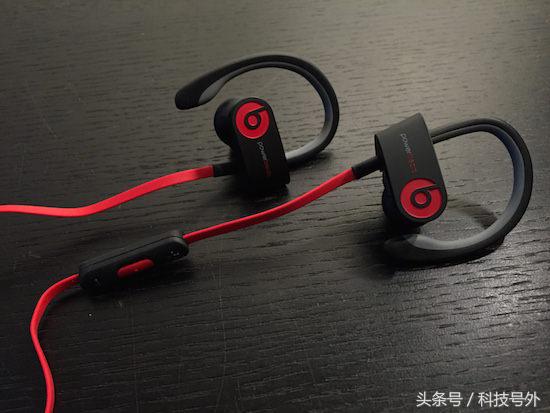 vivo鍗冲皢鍑烘柊浜у搧鑰虫満,beats鑰虫満vivo鎵嬫満