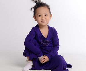 甜馨一家三口的最新视频,安吉和甜馨