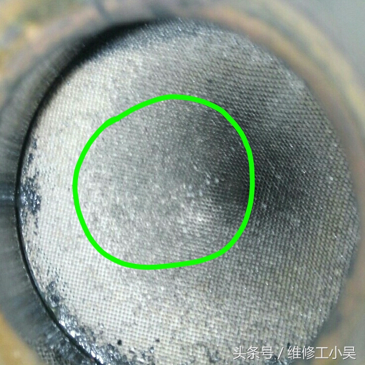 三元催化器出问题,三元催化器坏了故障灯亮怎么消除