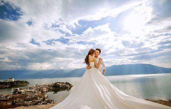 成都市拍婚纱照去哪里拍比较好看,推荐一下拍婚纱照的地方