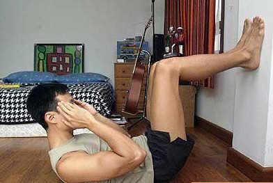 哑铃健身计划一周表男士增肌,女士健身减脂计划一周表图解