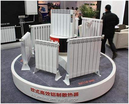 散热器冬天怎么采暖,冬天有什么好的暖气片