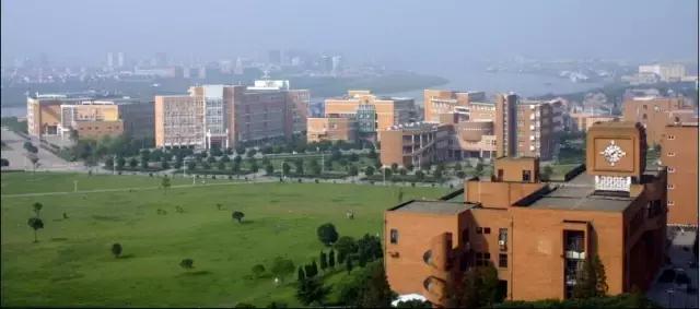 这个地方30年前真的很繁华,宁大回忆