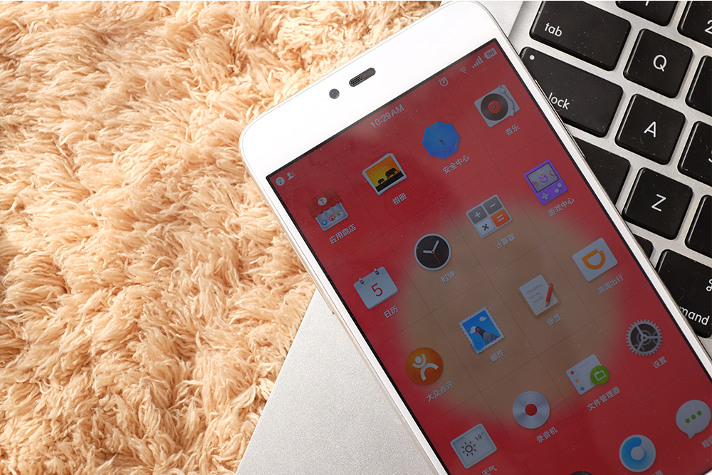 锤子M1L的优点、缺点都在这里