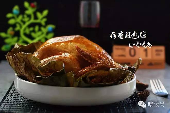 一只“满腹经纶”的荷香福包鸡