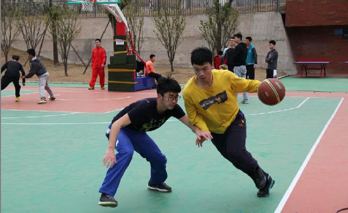 广元市宝轮中学篮球比赛,四川省青少年篮球锦标赛广元队