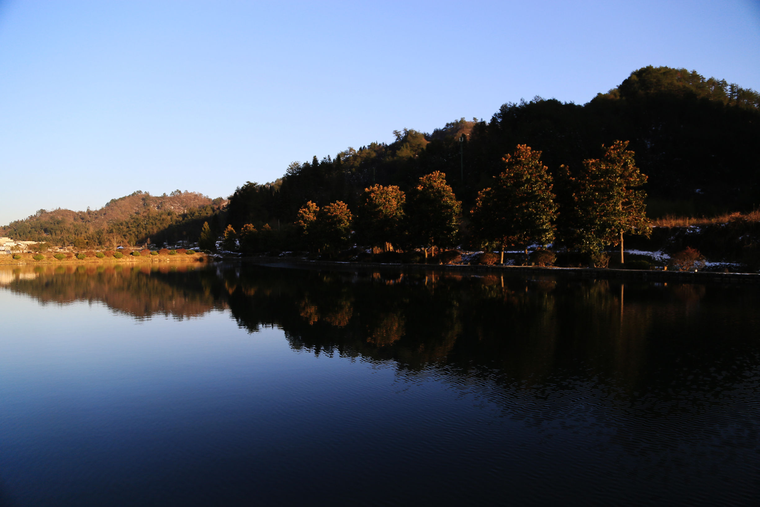 安徽风情小镇的徽州西递,梦回徽州下一句