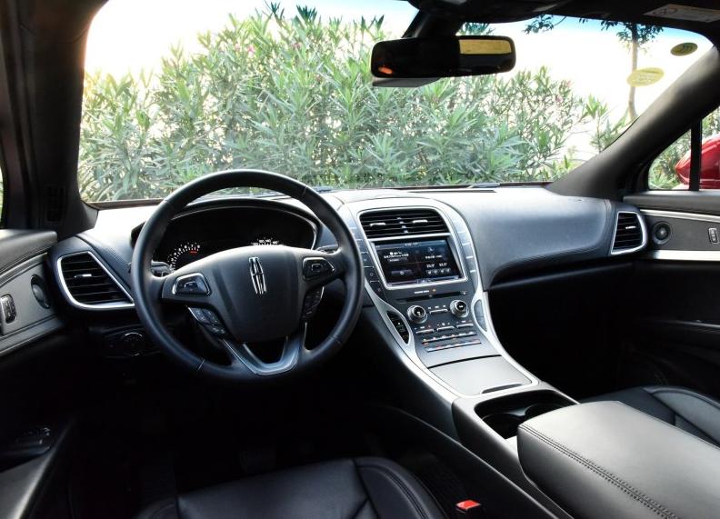 林肯mkz性能测评,林肯MKX性价比