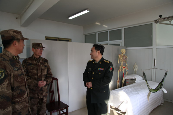 解放军306医院除夕之夜倒计时与正计时