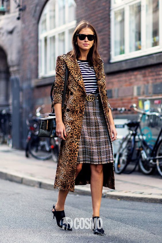 巧搭穿搭,豹纹上衣搭配什么样的上衣好看