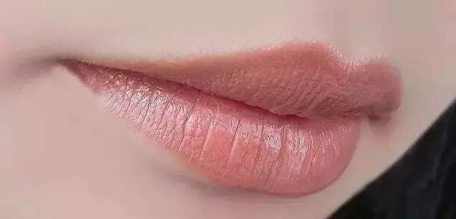 ysl口红1996方管圣诞款 (圣罗兰ysl方管星辰口红)