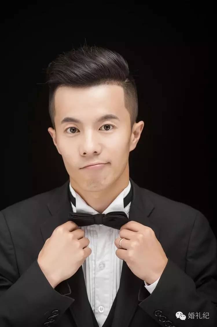 晒老公啦!老公发型对了婚纱照也能拍成韩剧海报哟