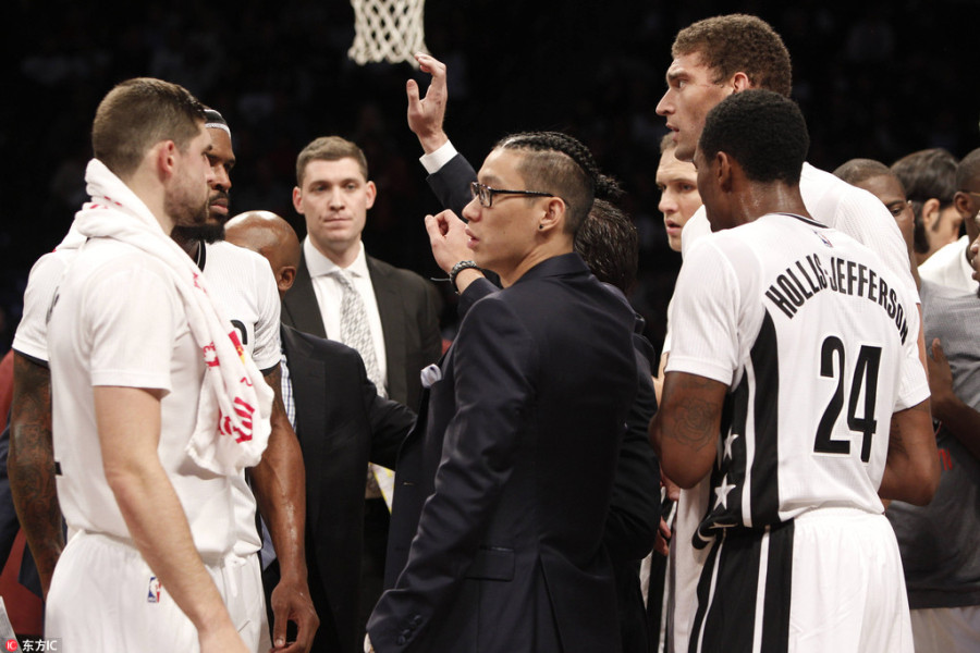 林书豪三角战术,林书豪抢战术板