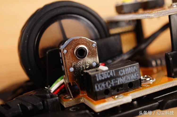 国产入门级游戏鼠标评测,贱驴rs23.0吃鸡