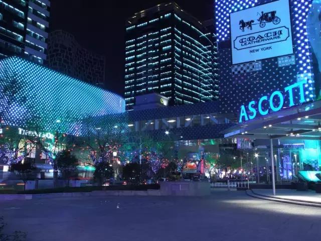 魔都这三大购物中心很惊艳,魔都最繁华的区是哪个区