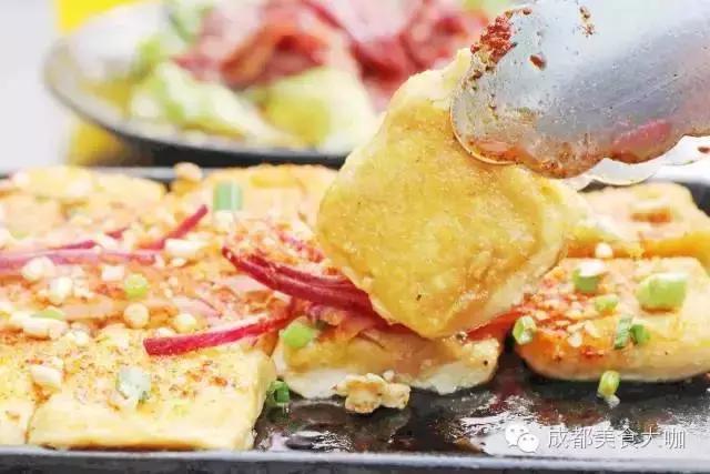 正宗西昌烧烤,喝酒吃肉看电影,关键人均才50~