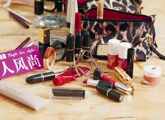 女明星的购物车都有什么？打开9位明星购物车，50%你会眼熟！