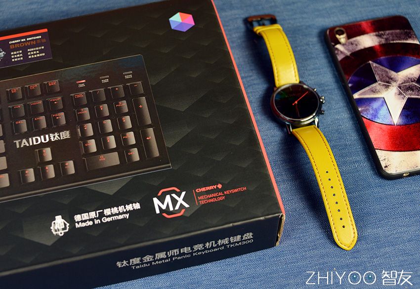 茶轴游戏手感,茶轴电竞游戏键盘