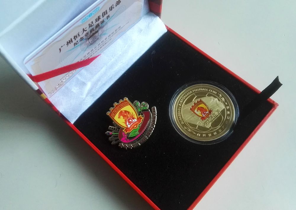 徽章收藏,足球徽章图片大全