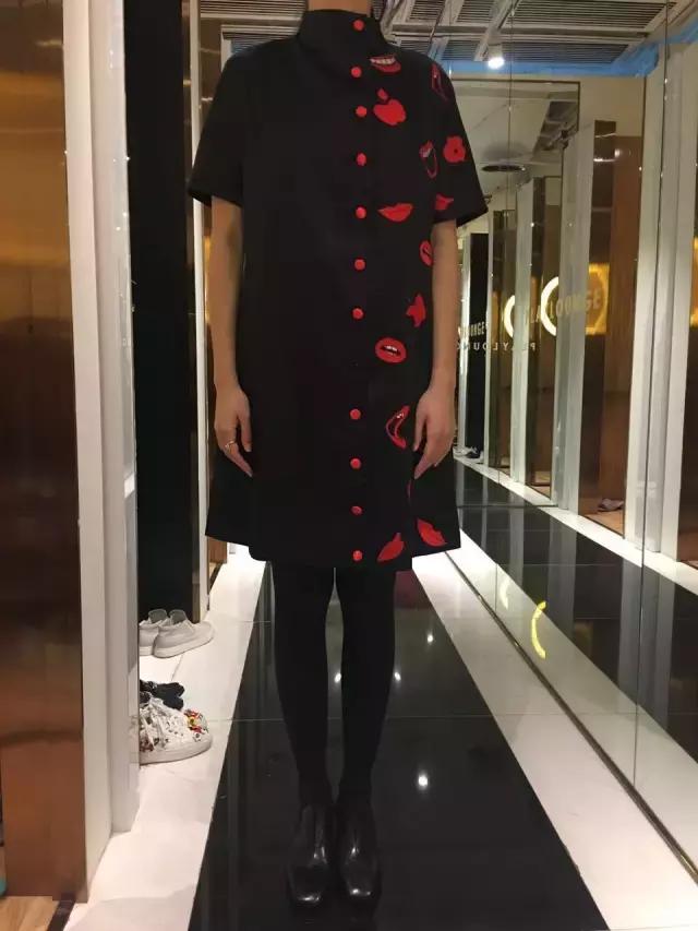 探店喝咖啡,探店逛服装店